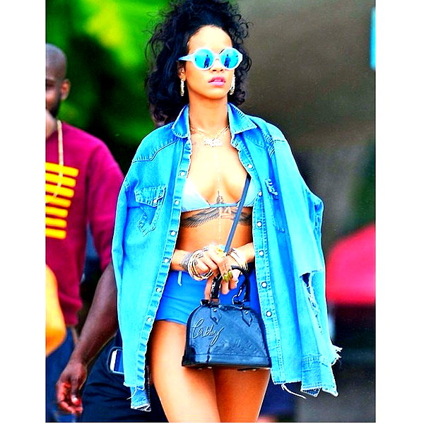 badgalriri instagram image archive image