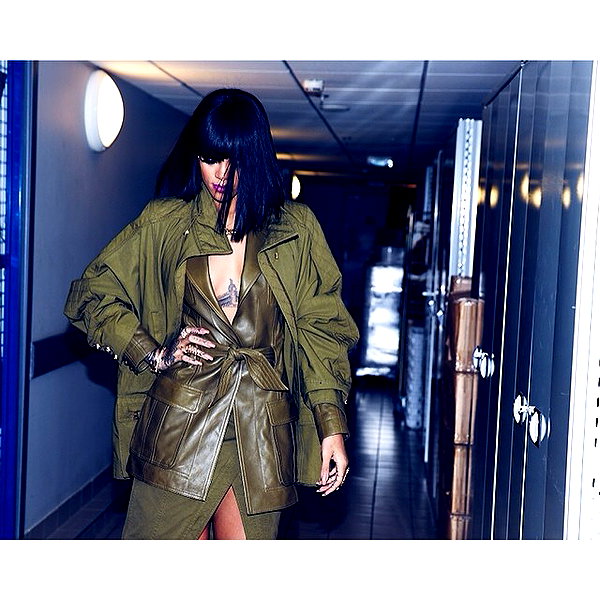 badgalriri instagram image archive image