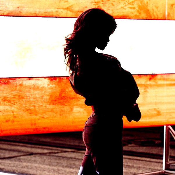 badgalriri instagram image archive image