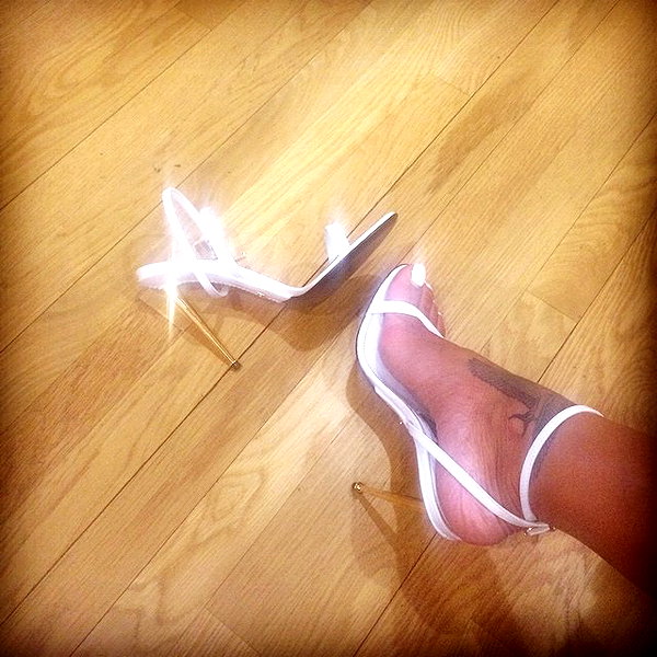 badgalriri instagram image archive image