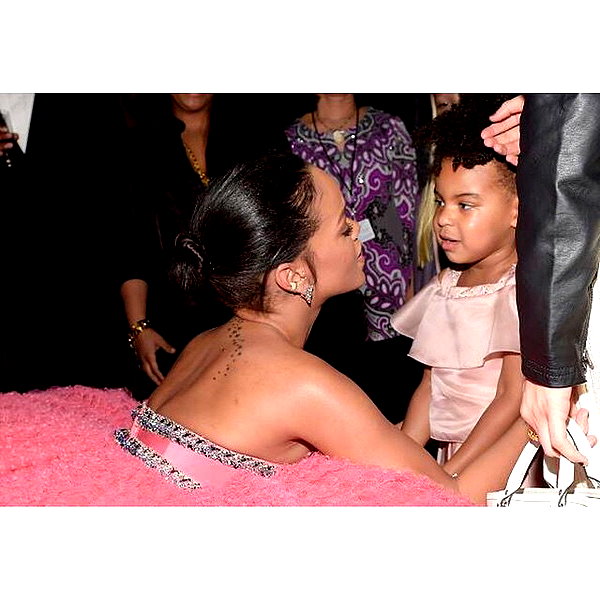 badgalriri instagram image archive image