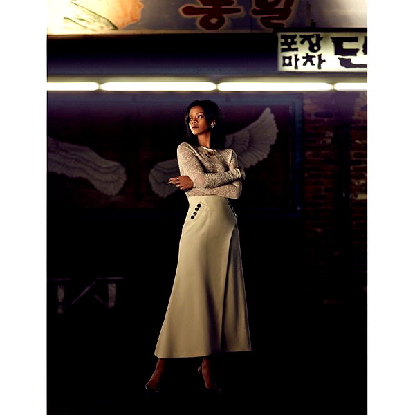 badgalriri instagram image archive image