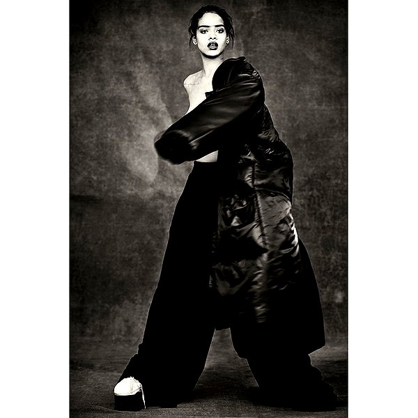 badgalriri instagram image archive image
