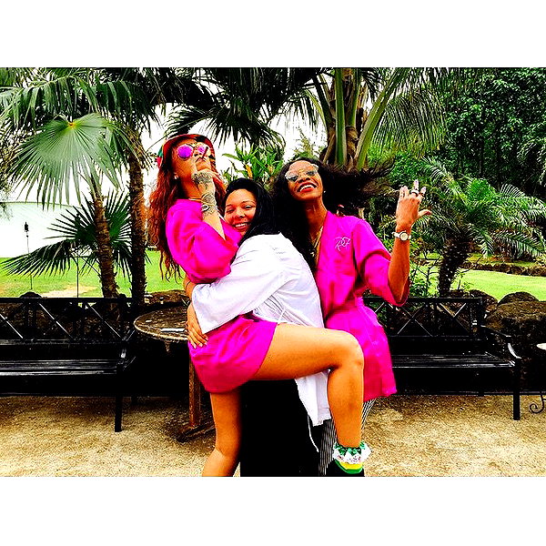badgalriri instagram image archive image