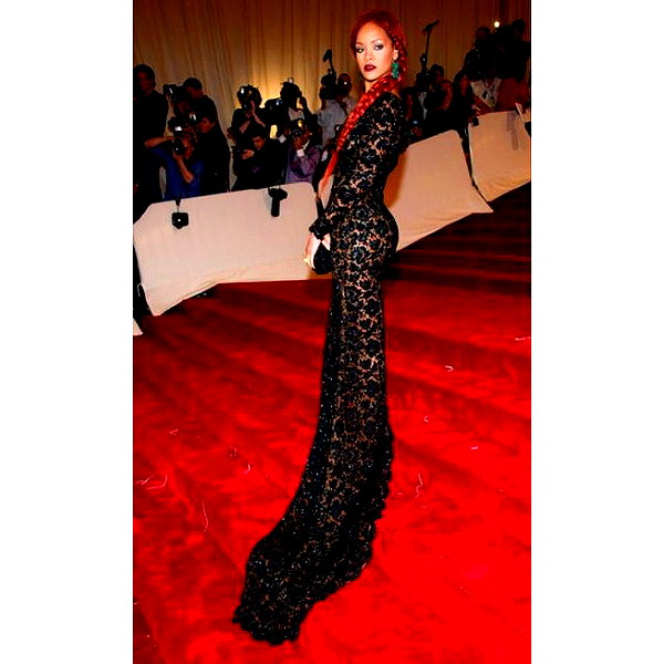 badgalriri instagram image archive image