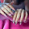 badgyals_nailclub Altpins Profile Picture