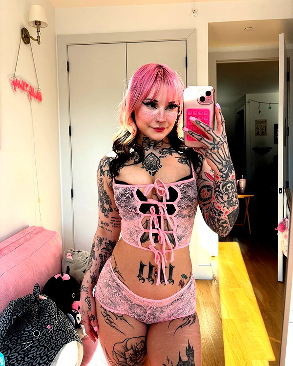 batterycitybaddie instagram image archive image