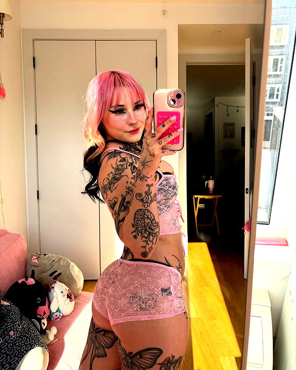 batterycitybaddie instagram image archive image