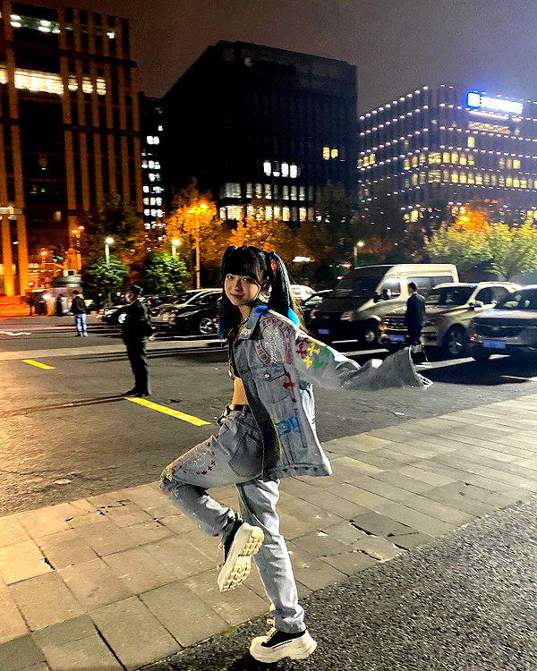 bbanshi instagram image archive image
