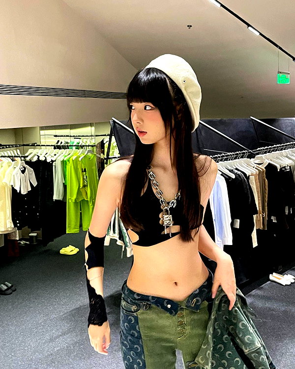 bbanshi instagram image archive image