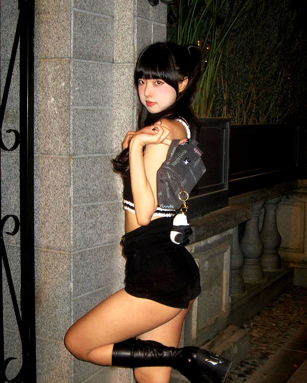 bbanshi instagram image archive image