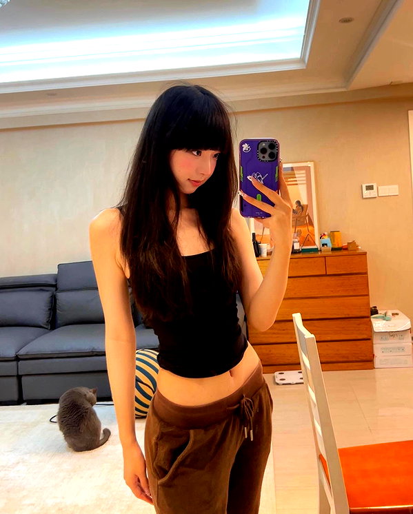 bbanshi instagram image archive image