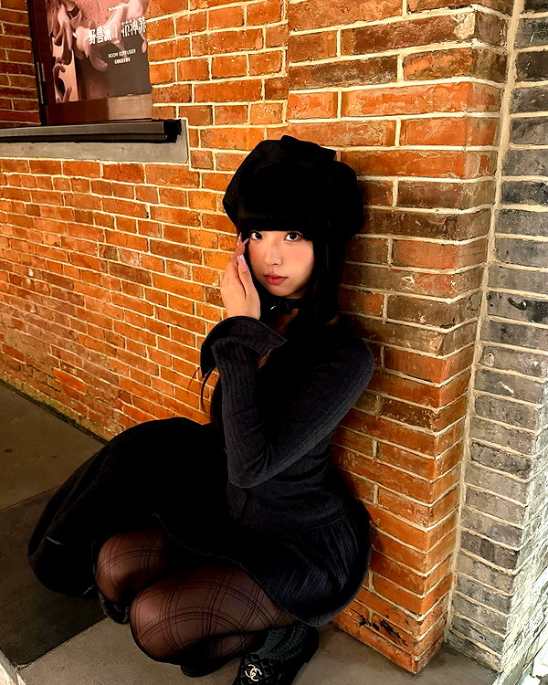 bbanshi instagram image archive image