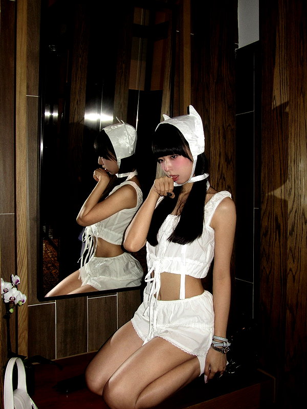 bbanshi instagram image archive image
