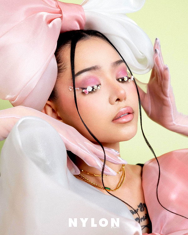 bellapoarch instagram image archive image