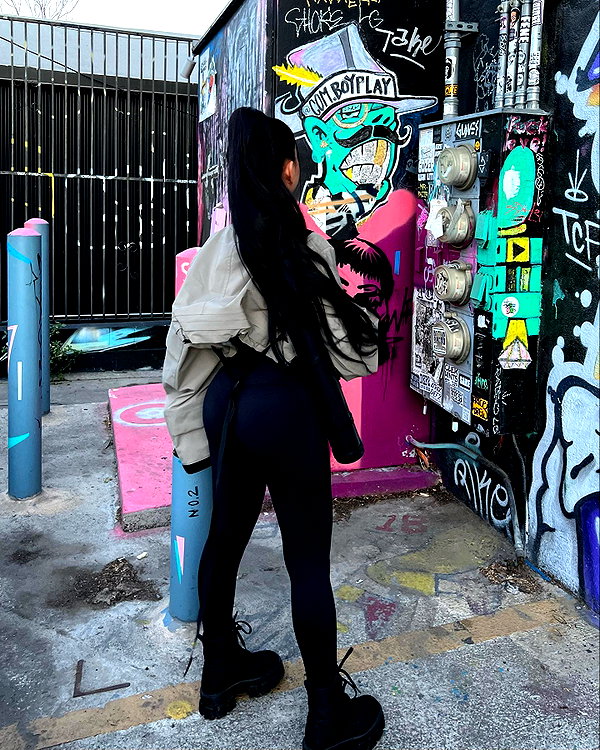bellapoarch instagram image archive image