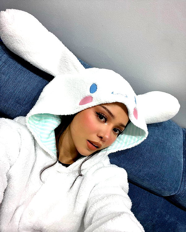 bellapoarch instagram image archive image