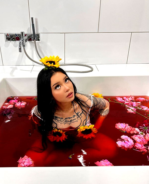 bellapoarch instagram image archive image