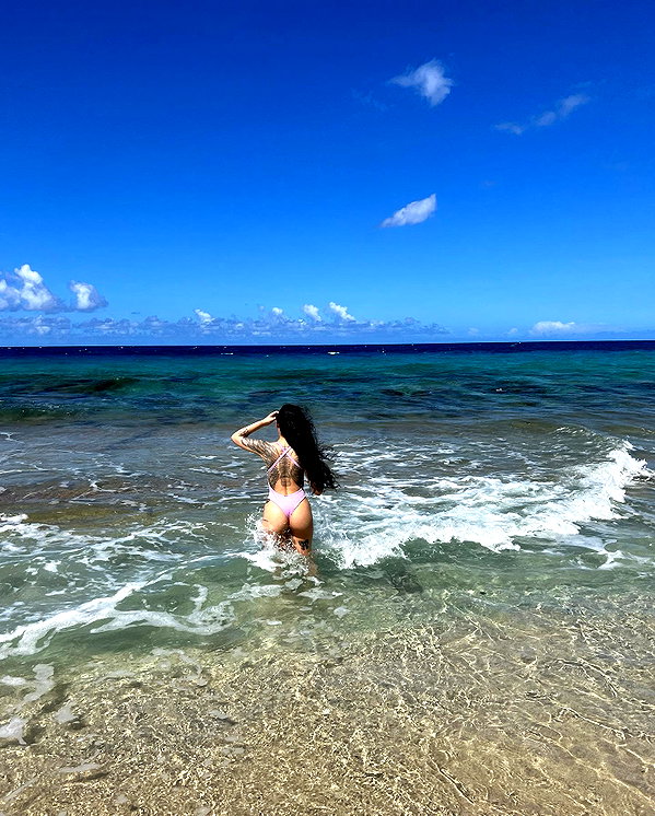 bellapoarch instagram image archive image