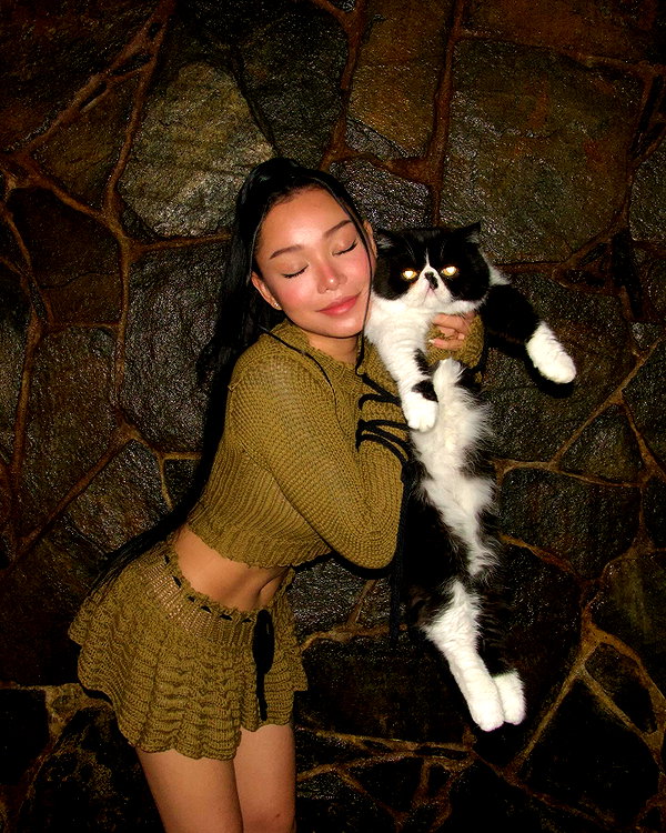 bellapoarch instagram image archive image