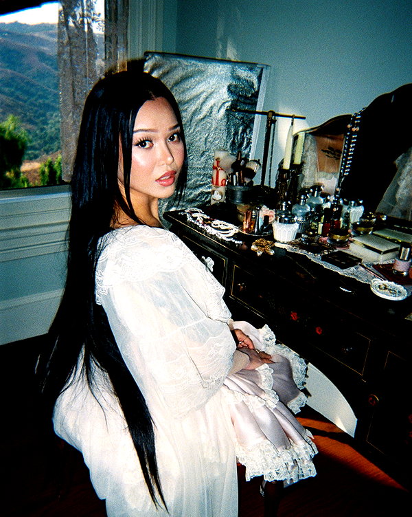bellapoarch instagram image archive image