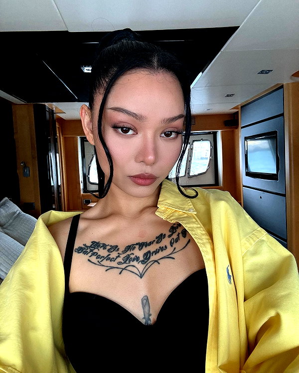 bellapoarch instagram image archive image