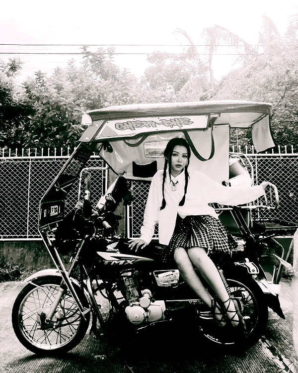 bellapoarch instagram image archive image
