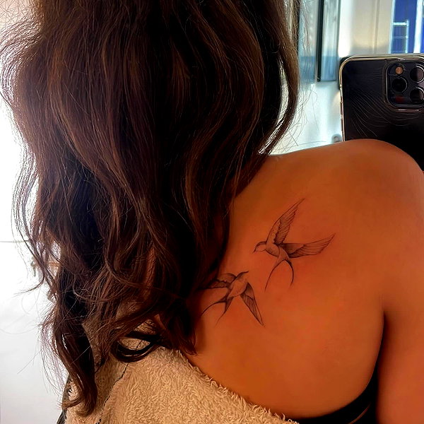 beth.sharonu instagram image archive image