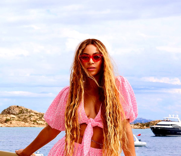 beyonce instagram image archive image