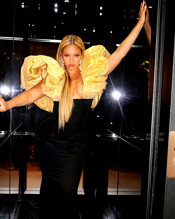 beyonce instagram image archive image