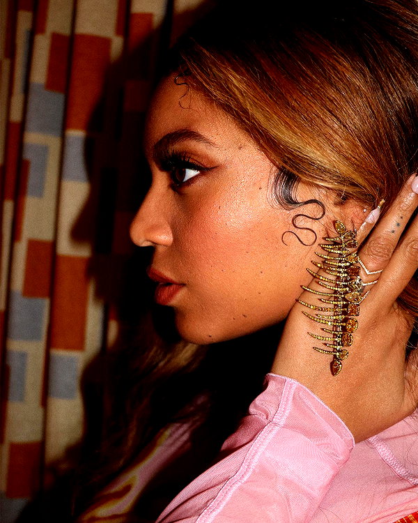 beyonce instagram image archive image
