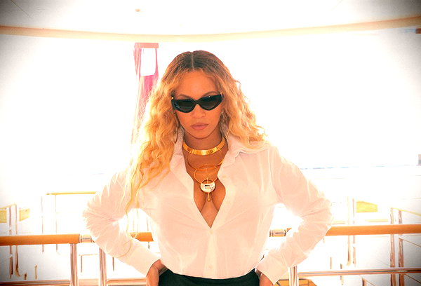 beyonce instagram image archive image