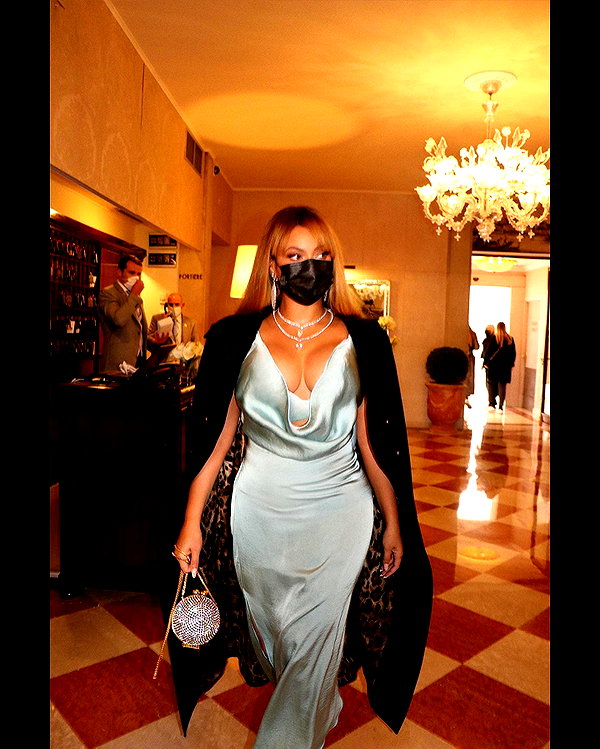beyonce instagram image archive image