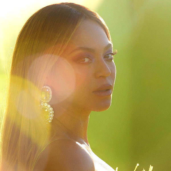 beyonce instagram image archive image