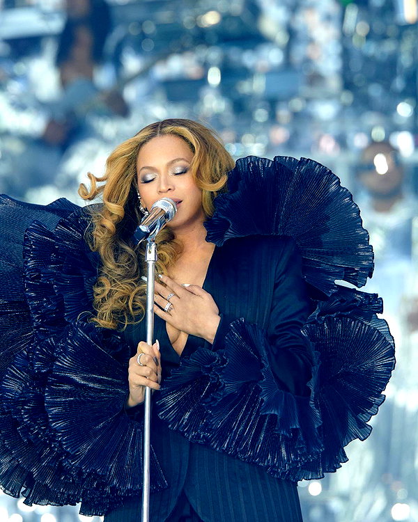 beyonce instagram image archive image
