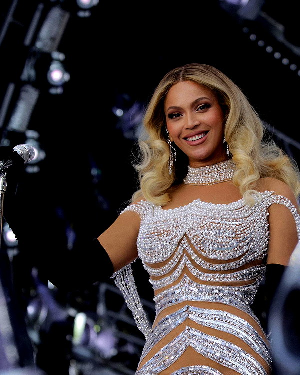 beyonce instagram image archive image