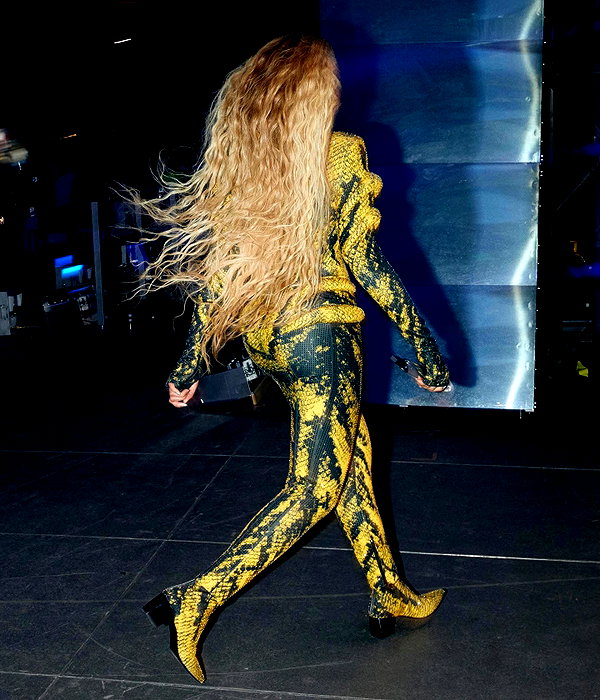 beyonce instagram image archive image