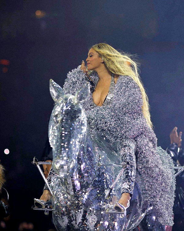 beyonce instagram image archive image