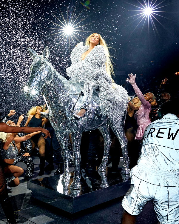 beyonce instagram image archive image