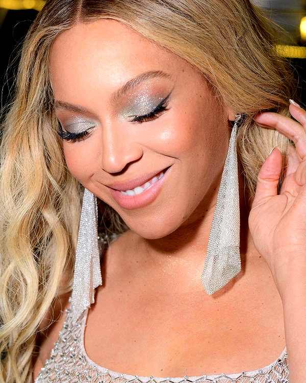 beyonce instagram image archive image