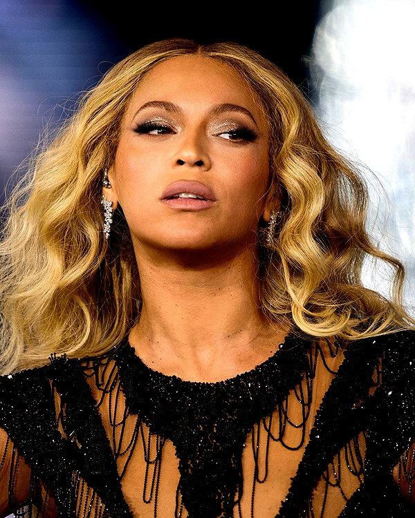 beyonce instagram image archive image