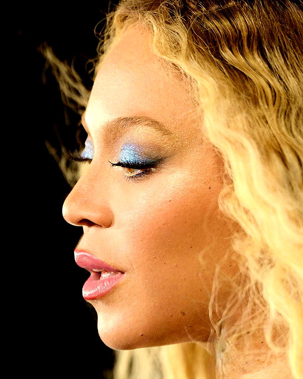 beyonce instagram image archive image