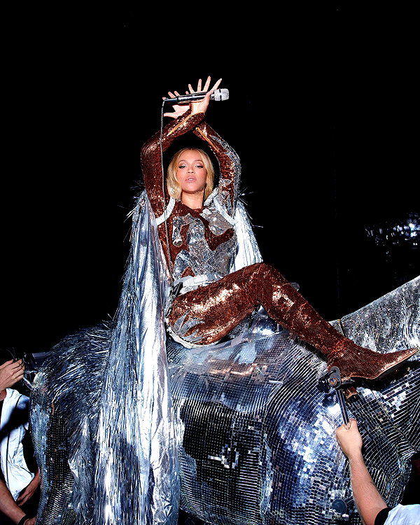 beyonce instagram image archive image