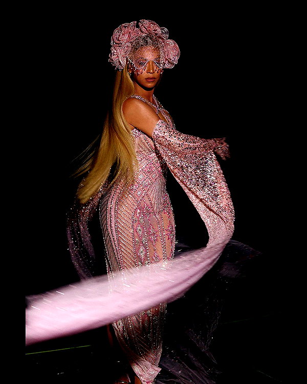 beyonce instagram image archive image