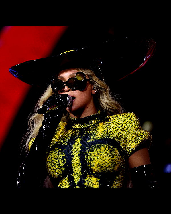 beyonce instagram image archive image