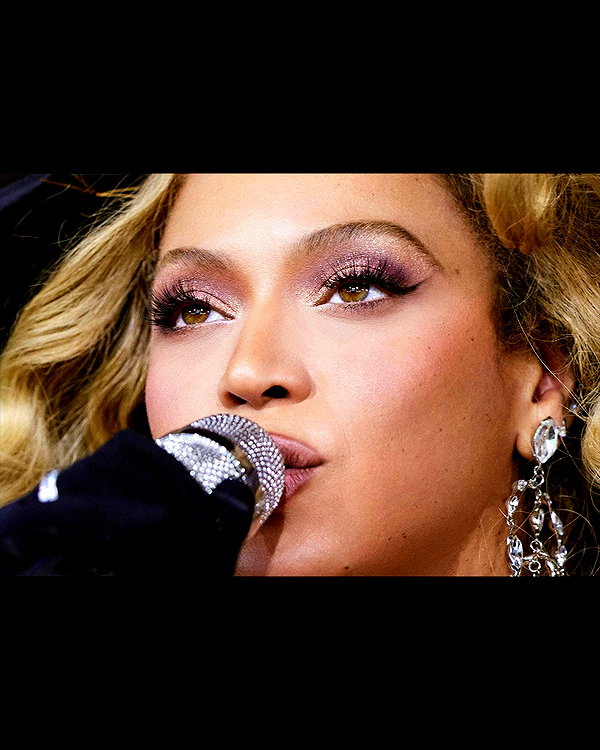 beyonce instagram image archive image