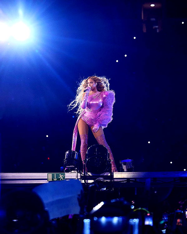 beyonce instagram image archive image