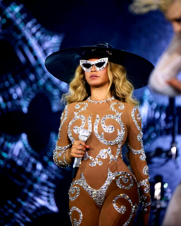 beyonce instagram image archive image