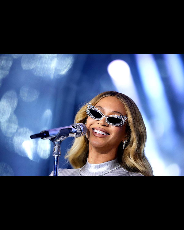 beyonce instagram image archive image