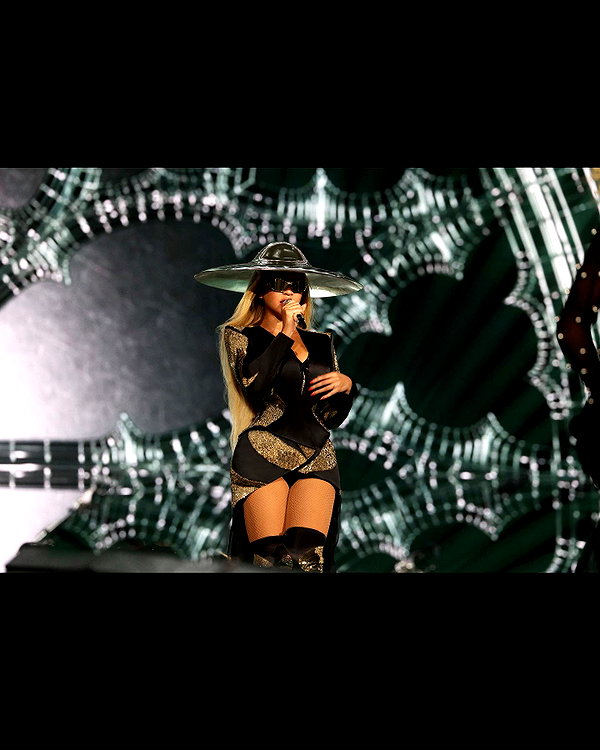 beyonce instagram image archive image